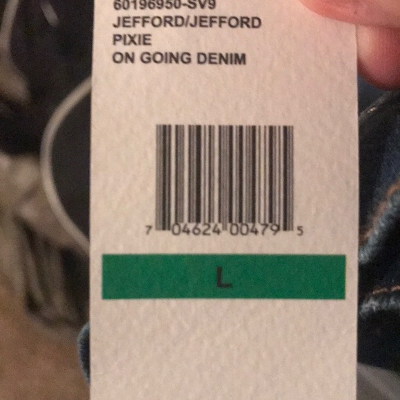 Jessica Simpson Jean Jacket - Picture 7 of 7